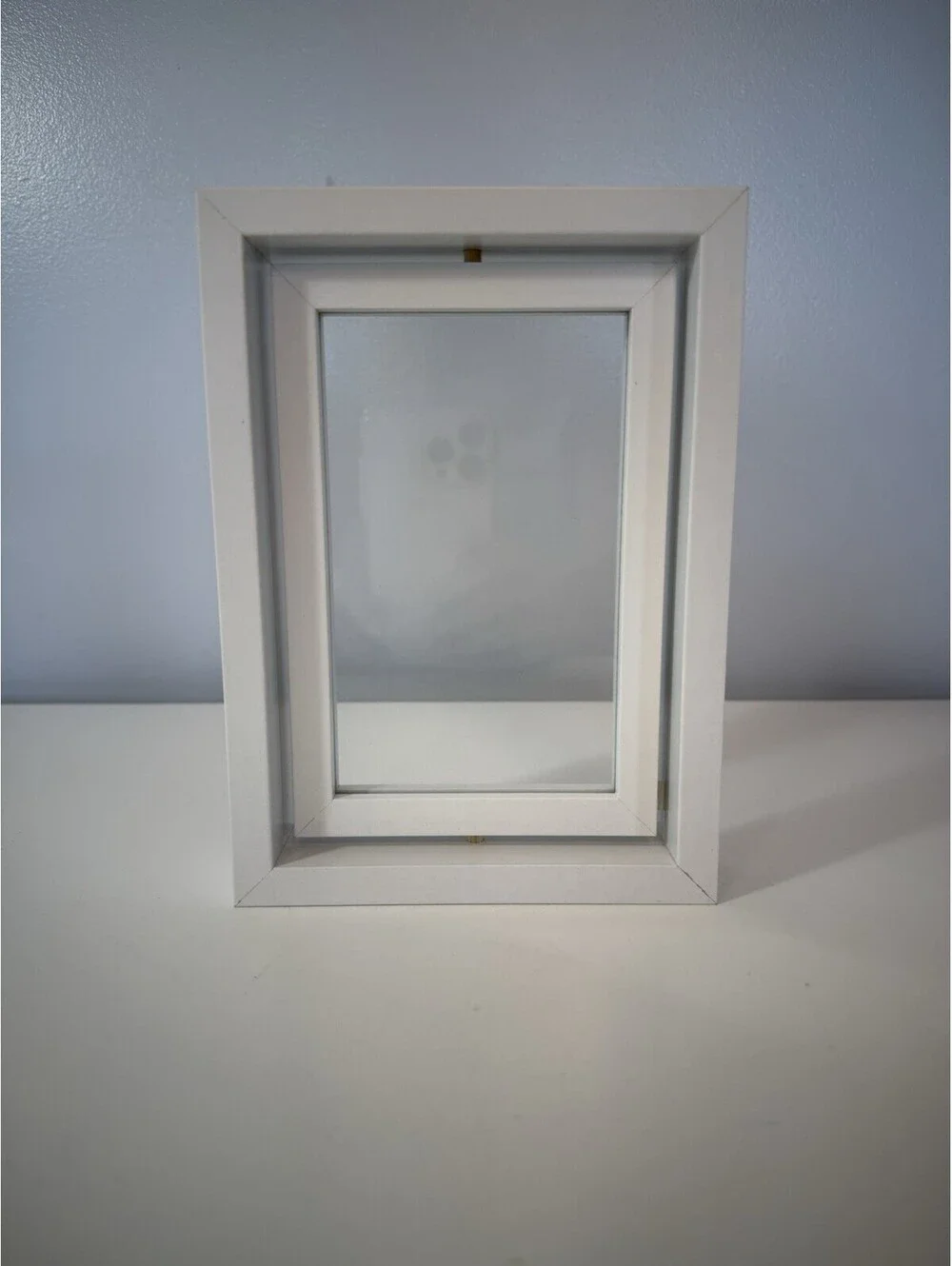Picture Frames White 4x6 Rotating Floating Double Sided Vertical Horizontal 2pk
